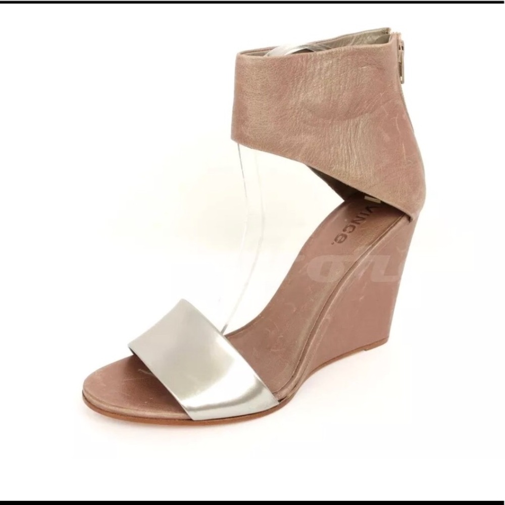 Vince. Kealan Buff&Silver anklestrap wedges sz 8.5